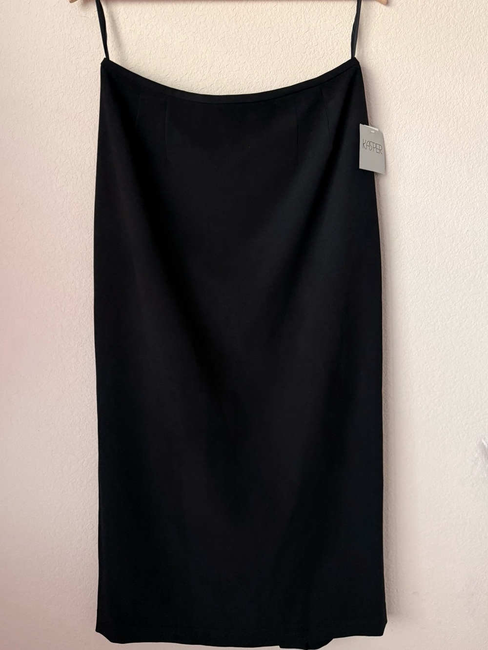 NWT Kasper Black Midi Pencil Skirt - Size 8